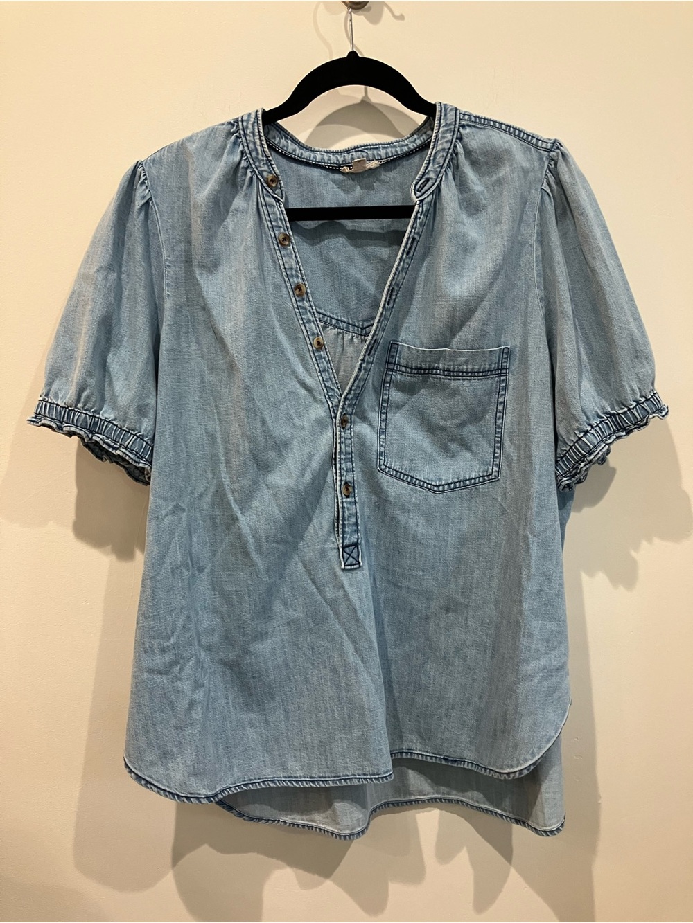 Pilcro Anthropologie Blue Chambray Cotton Henley Top w/ Pocket size XL
